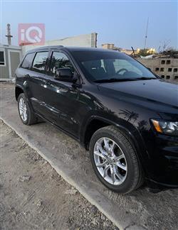 جیپ گراند شیرۆکی